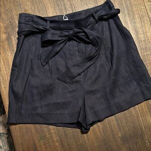 NWTs Antonio Melani Navy Linen Casual Pants/shorts size 6